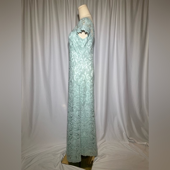 Tadashi Shoji Sanda Embroidered Mint Dress | 8 - Picture 7 of 16